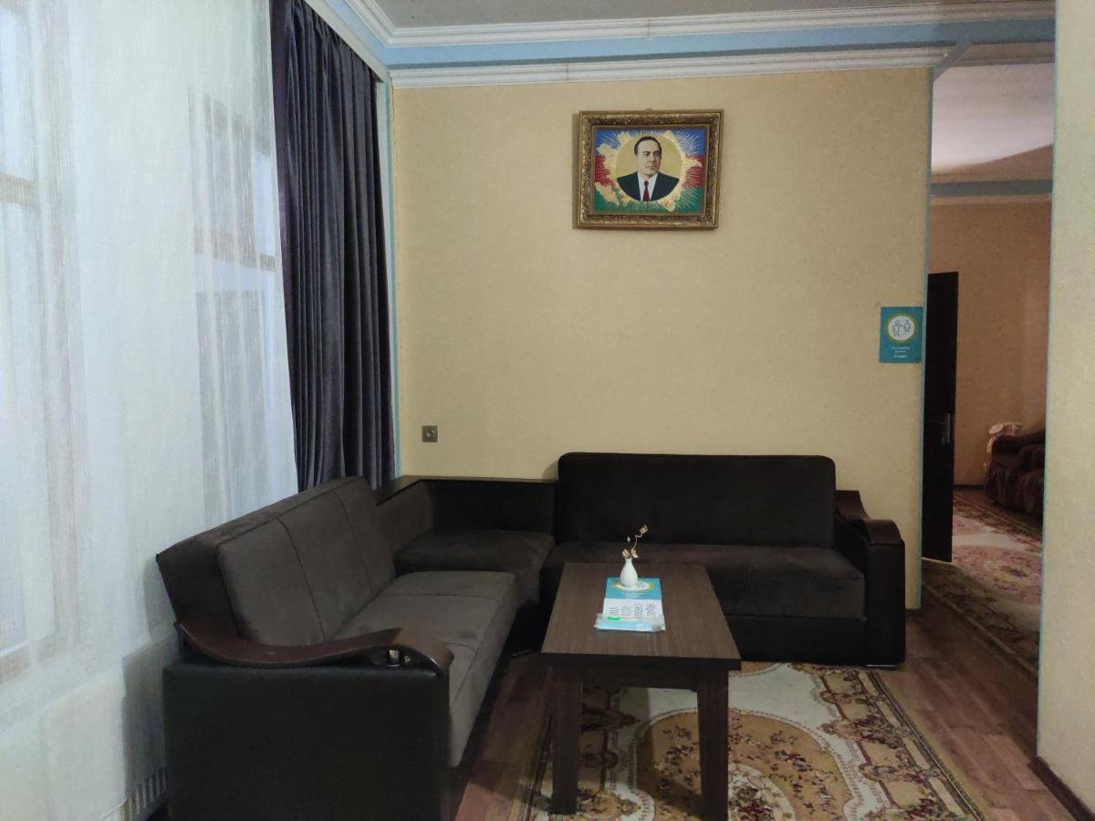 Şǝki Dost Evi汽车旅馆 外观 照片